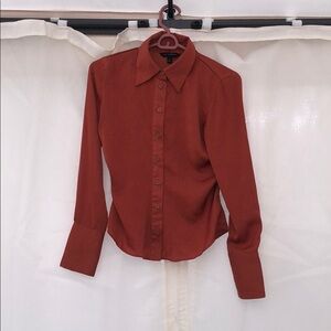 🟠Banana Republic Button-Up Shirt🟠